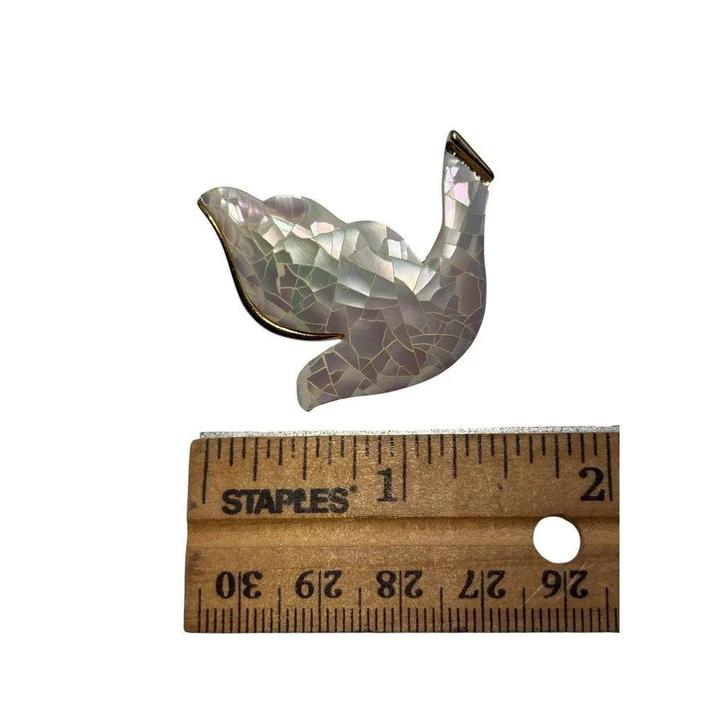 Vintage Liz Claiborne GoldTone White Mother Of Pearl Mosaic Dove Bird Brooch Pin